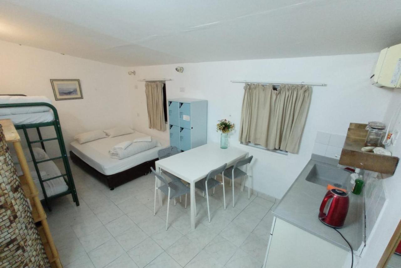 Jerusalem Guest House Hostel *